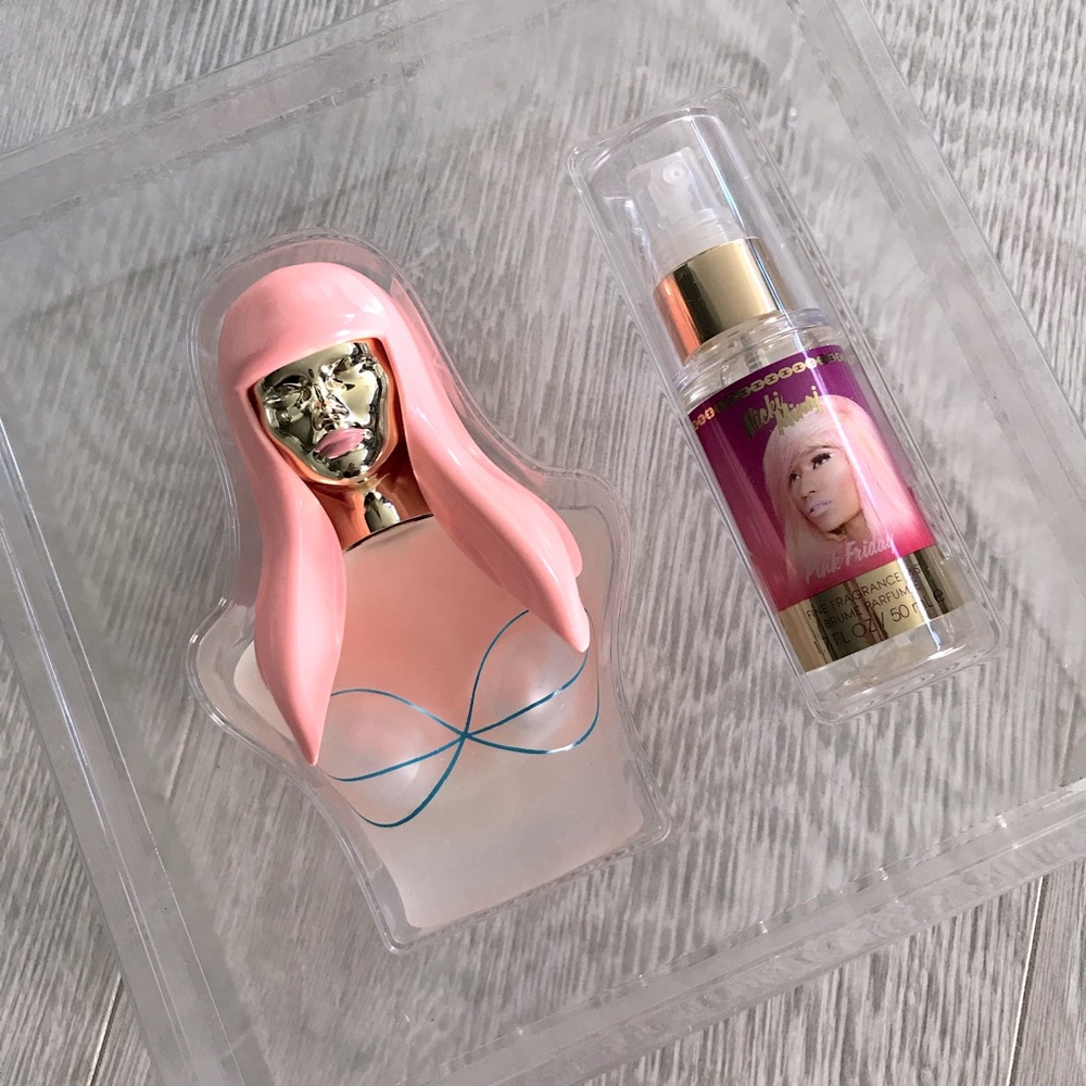 Nicki Minaj Pink Friday Gift Set